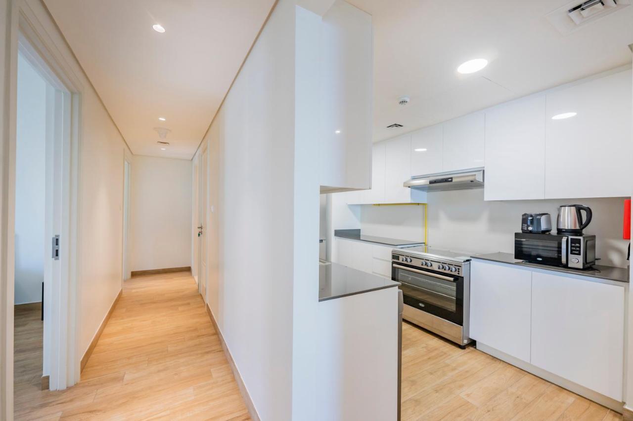 Expo Village Serviced Apartments Дубай Экстерьер фото