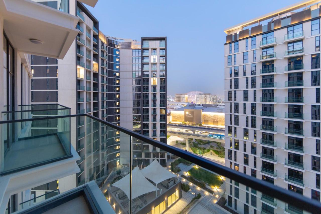 Expo Village Serviced Apartments Дубай Экстерьер фото