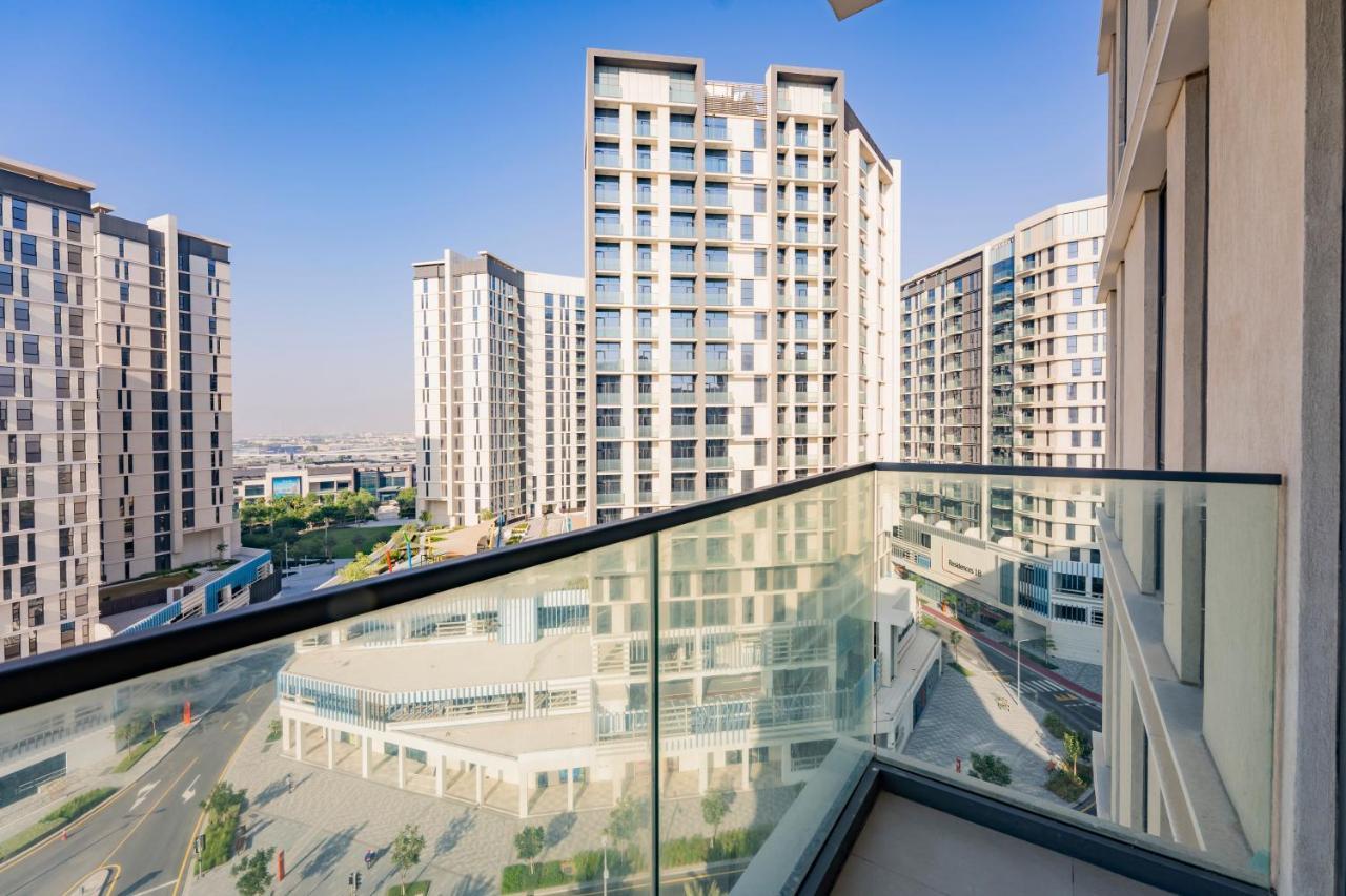 Expo Village Serviced Apartments Дубай Экстерьер фото