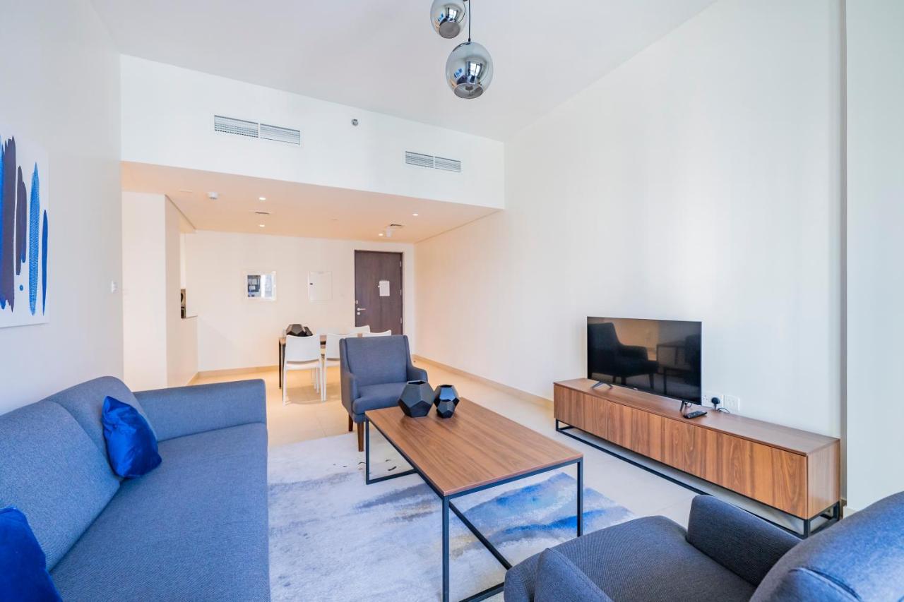 Expo Village Serviced Apartments Дубай Экстерьер фото