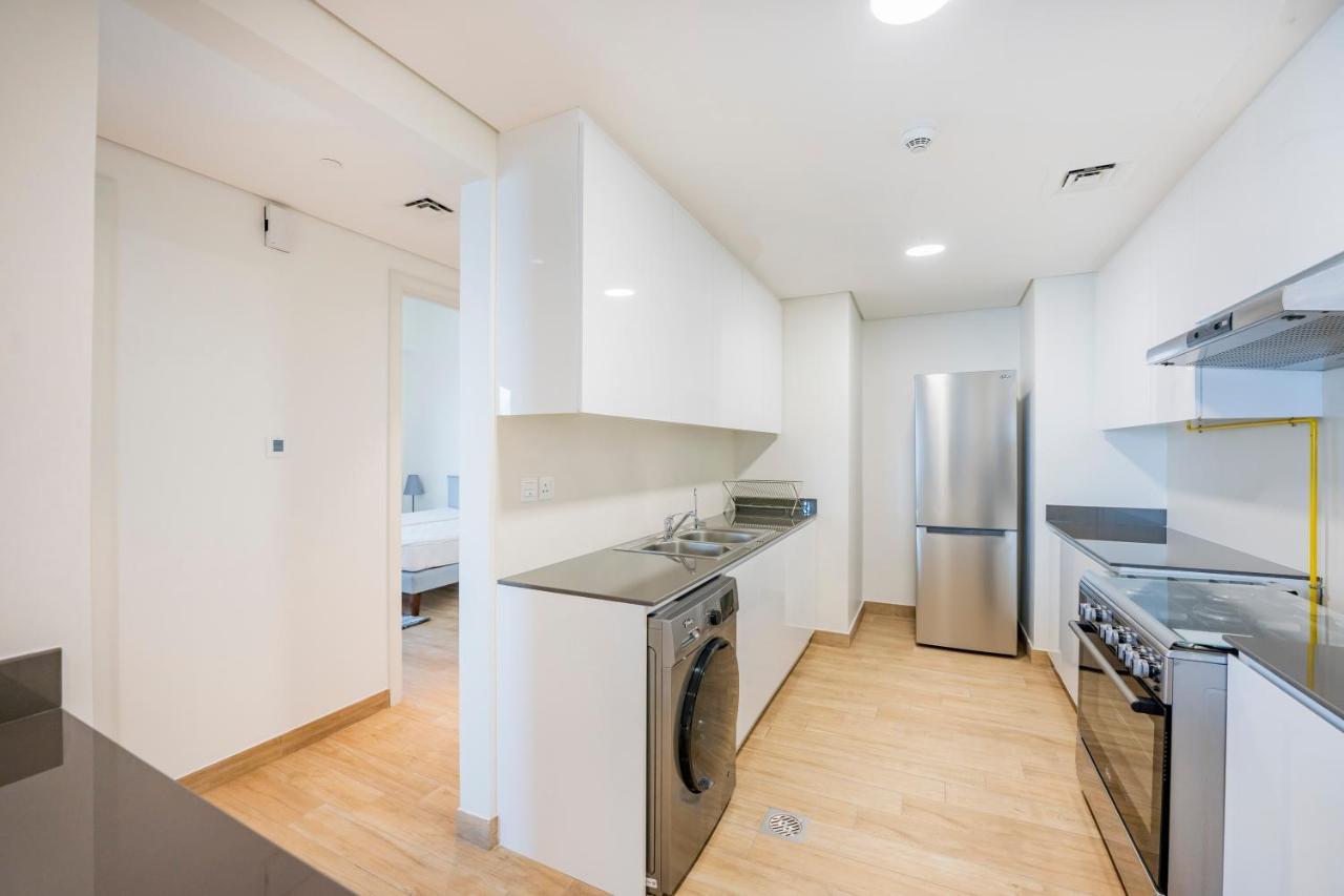 Expo Village Serviced Apartments Дубай Экстерьер фото