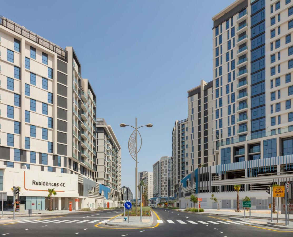 Expo Village Serviced Apartments Дубай Экстерьер фото